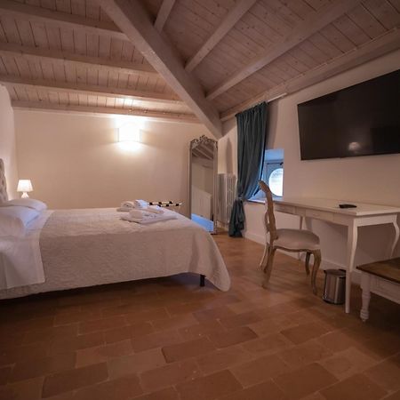 Villa Nena Tolentino Esterno foto