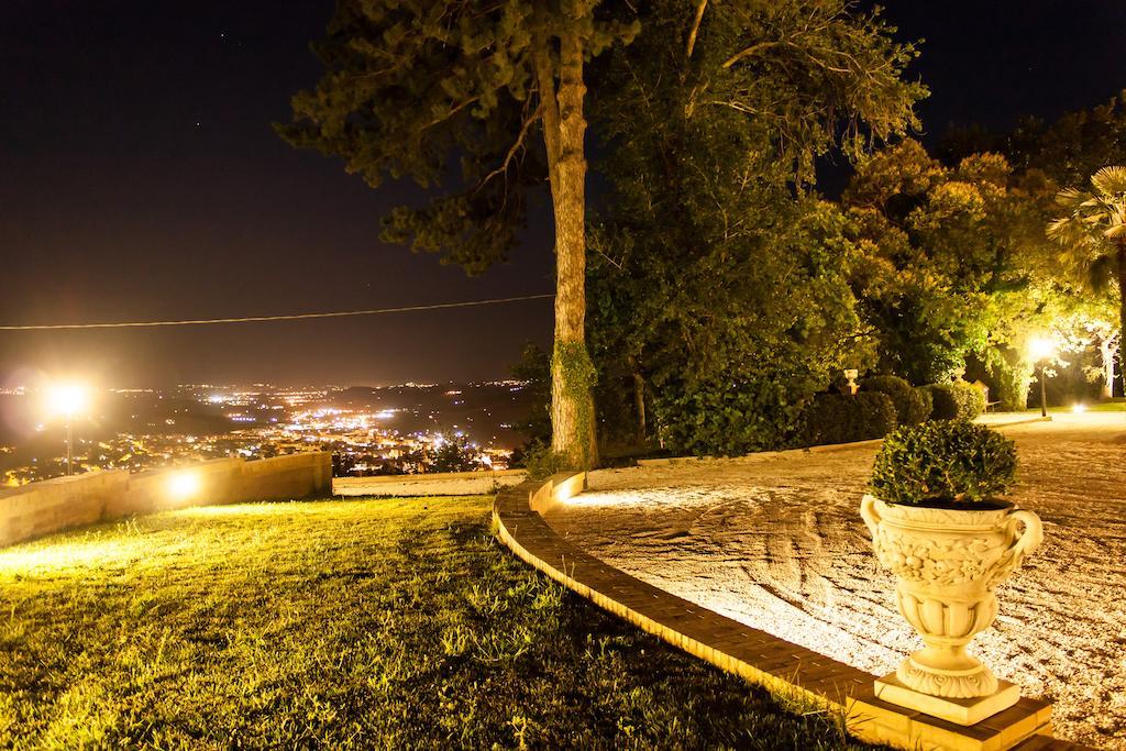 Villa Nena Tolentino Esterno foto