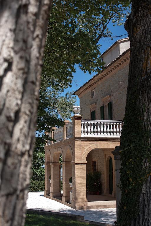 Villa Nena Tolentino Esterno foto